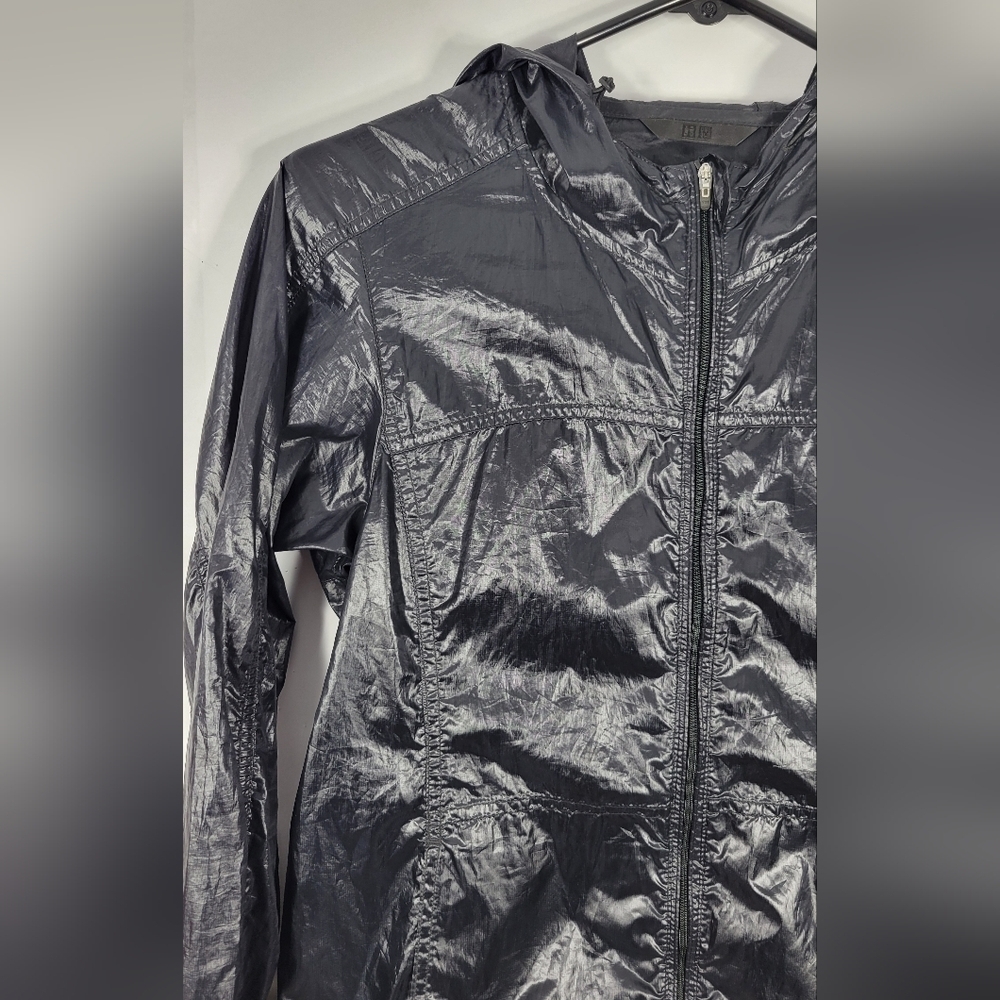 Uniqlo Windbreaker #628 Size M - Picture 3 of 9